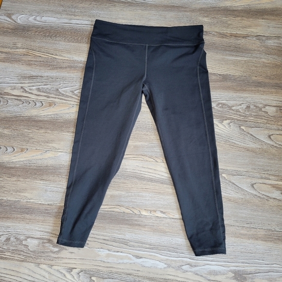 Mono B capri leggings Women's Size 1 XL gray - Picture 6 of 6